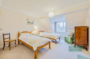 Photo 23- click for photo gallery